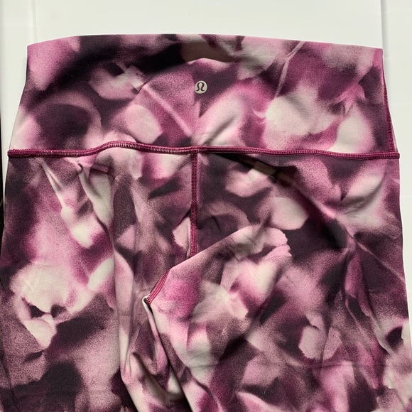 Lululemon Athletica Wunder Under 7/8 Tight - Purple Marble - Picture 2 of 2